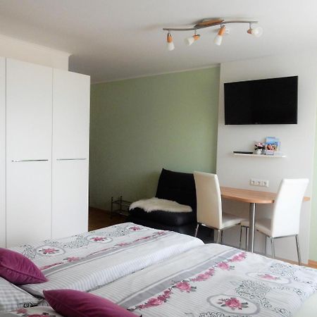 Fruehstueckspension Lach Bed & Breakfast Eberndorf Екстериор снимка