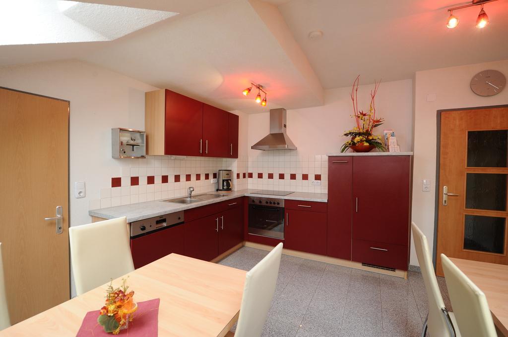 Fruehstueckspension Lach Bed & Breakfast Eberndorf Екстериор снимка