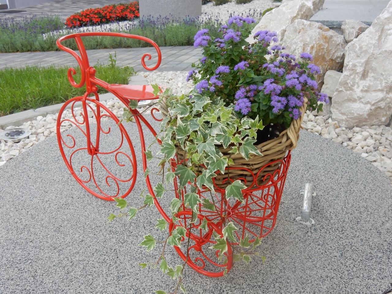 Fruehstueckspension Lach Bed & Breakfast Eberndorf Екстериор снимка