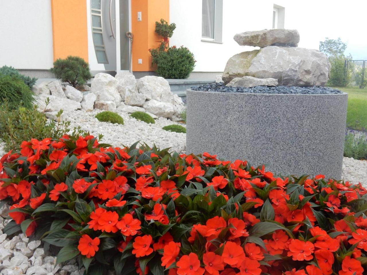 Fruehstueckspension Lach Bed & Breakfast Eberndorf Екстериор снимка